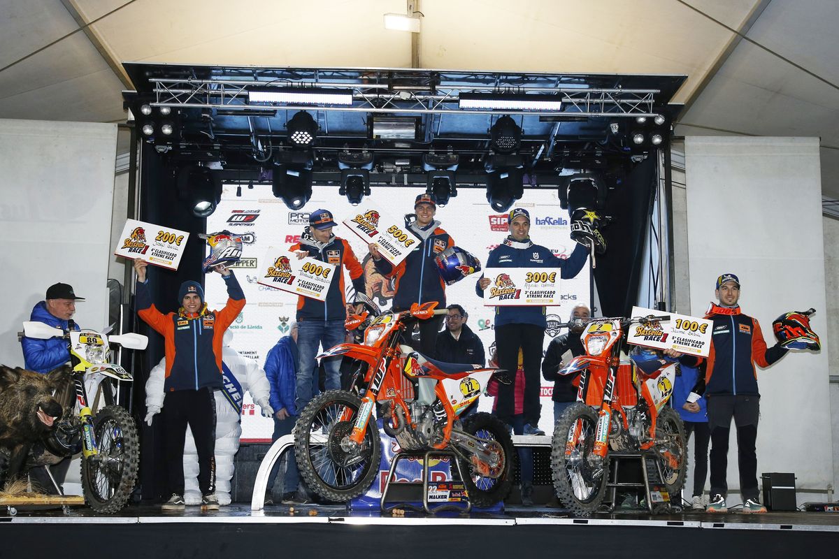 Podio Xtreme Bassella Race 1