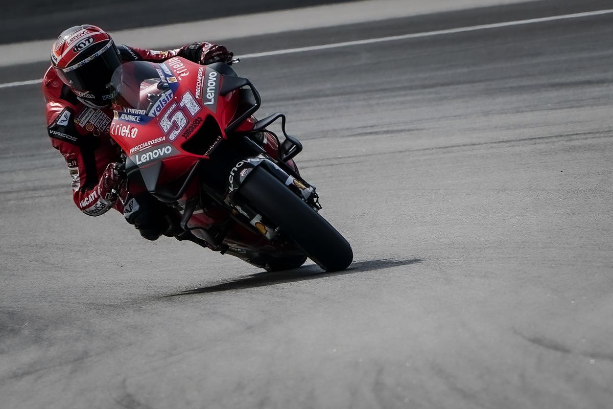 Pirro (Duacti), Sepang