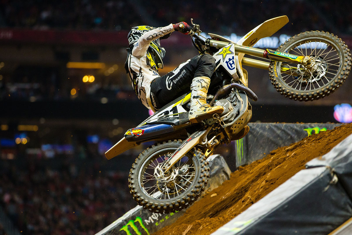 No fue la noche de Jason Anderson, que se descuelga en la general