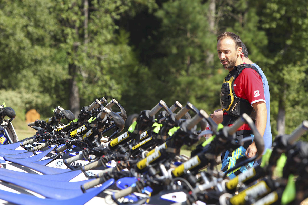 A nuestra llegada al Texas Tornado Boot Camp de Colin Edwards, todas las motos estaban alineadas esperando el inicio del camp