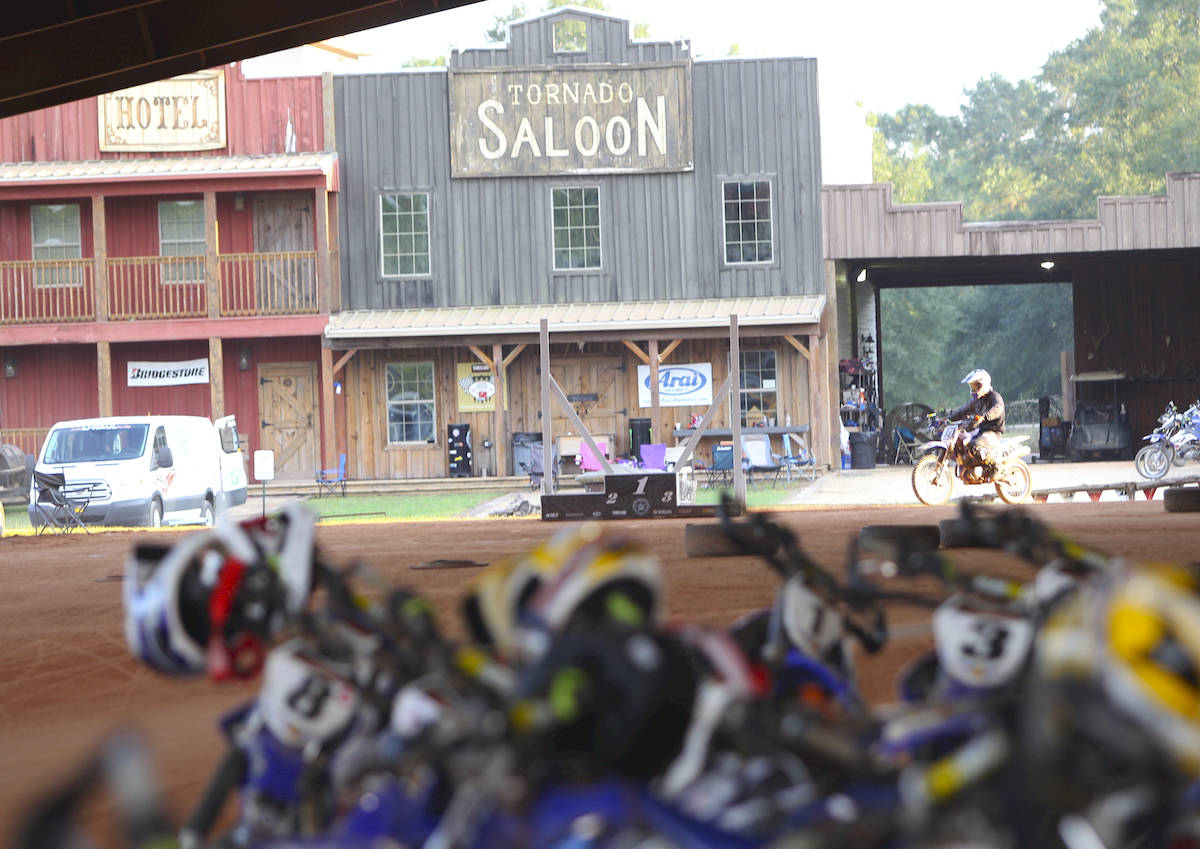 Texas Tornado Boot Camp: el parque de atracciones de Colin Edwards