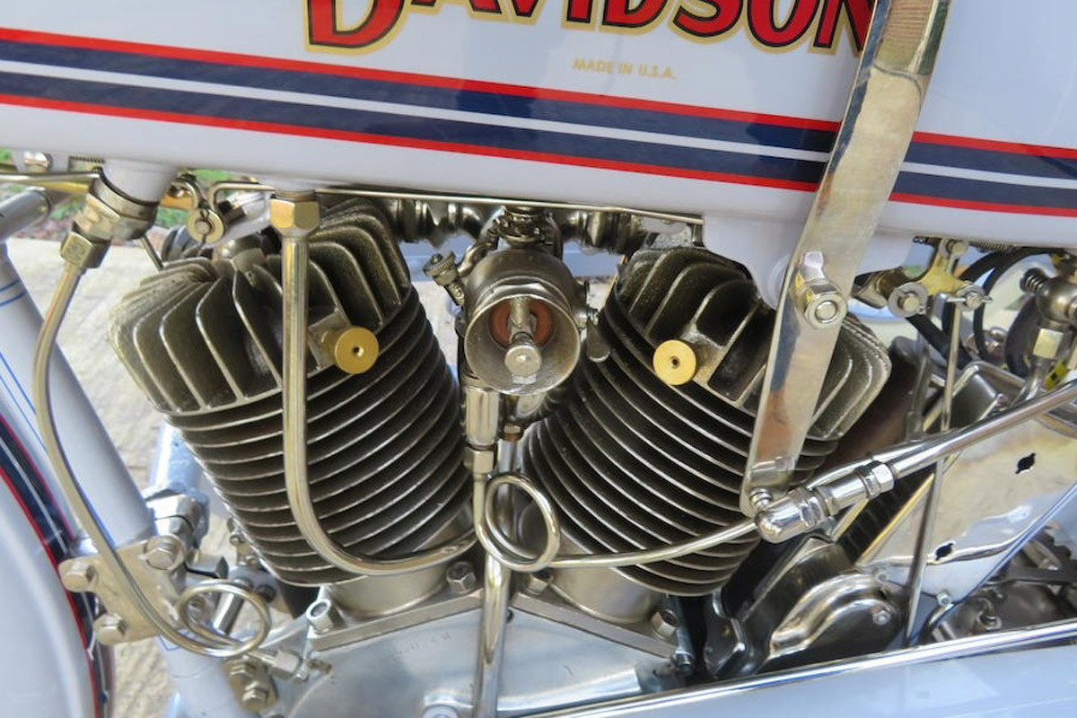 hd_j_side_1916_03