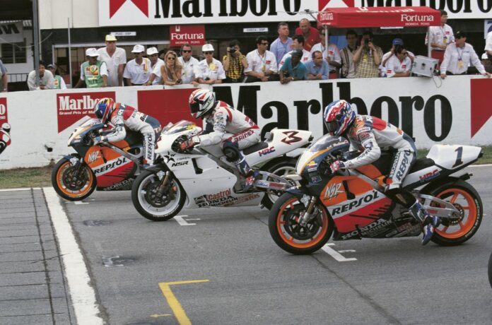 Salida GP Malasia 1996 (Doohan, Cadalora, Okada)