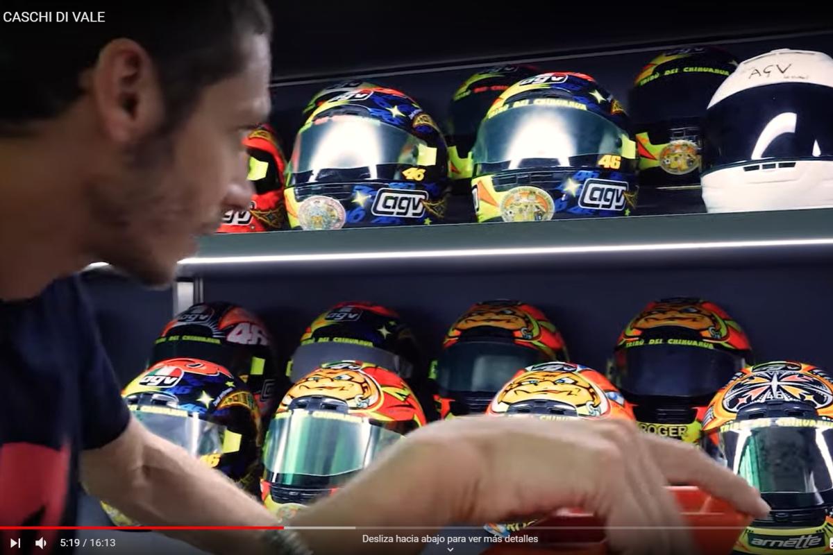 Rossi y sus cascos