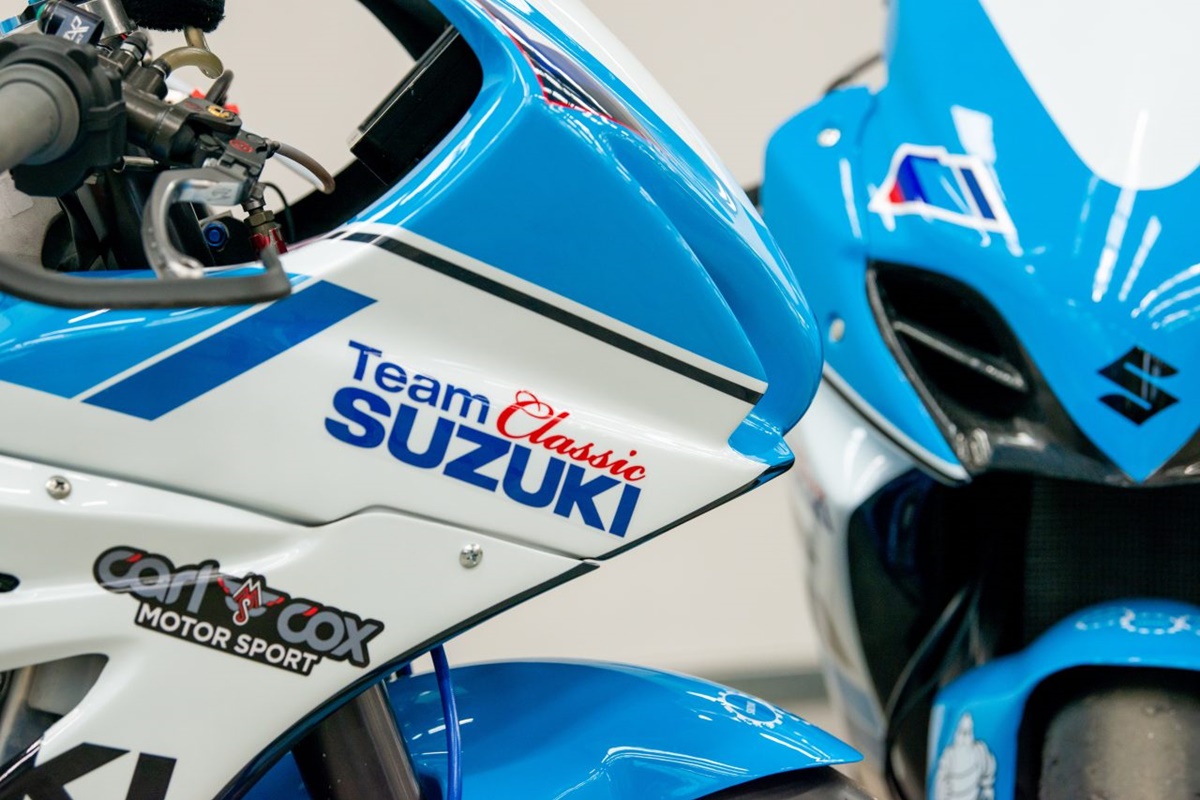 Team Classic Suzuki - Suzuki GSX-R1000