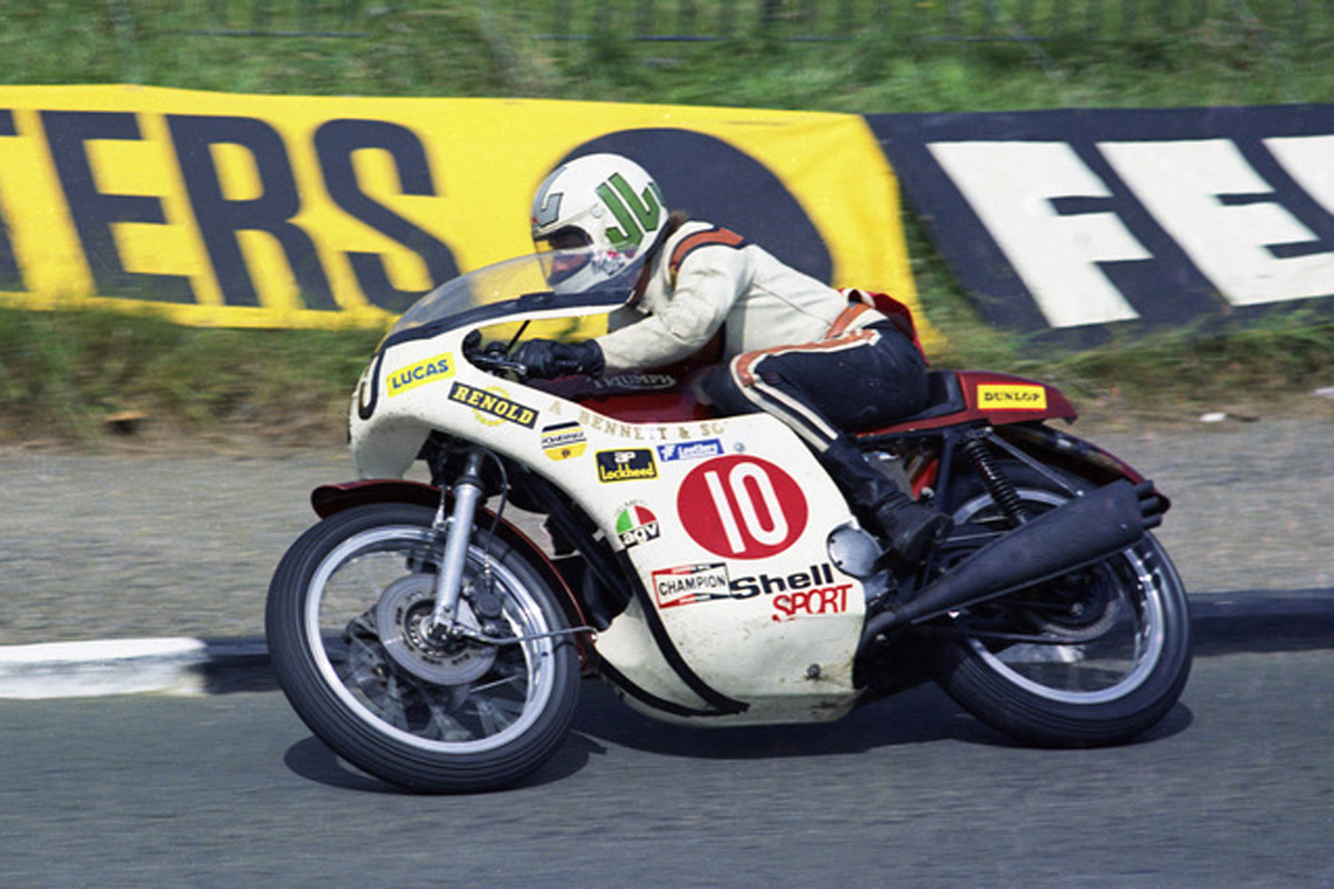 Espíritu Triumph racing en 1974