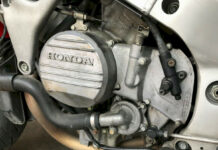 honda_rvf400_17
