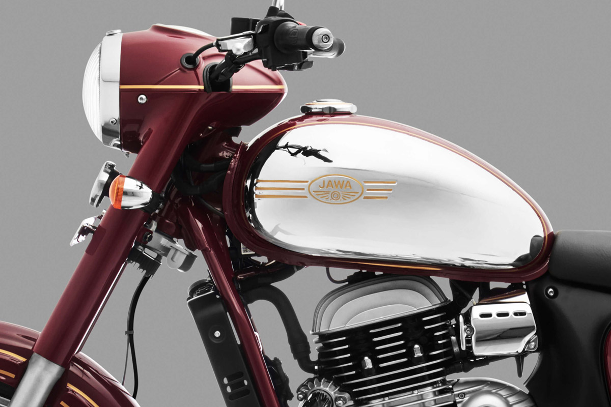 jawa_300_2020_05