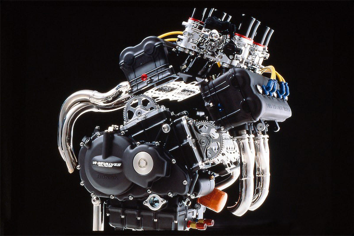 Motor V4 de la Honda NR750