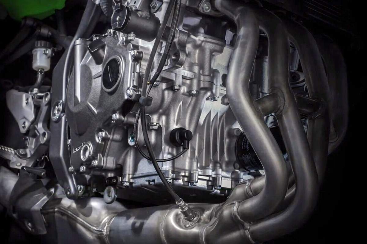 El motor de la Kawasaki ZX-25R es una joya