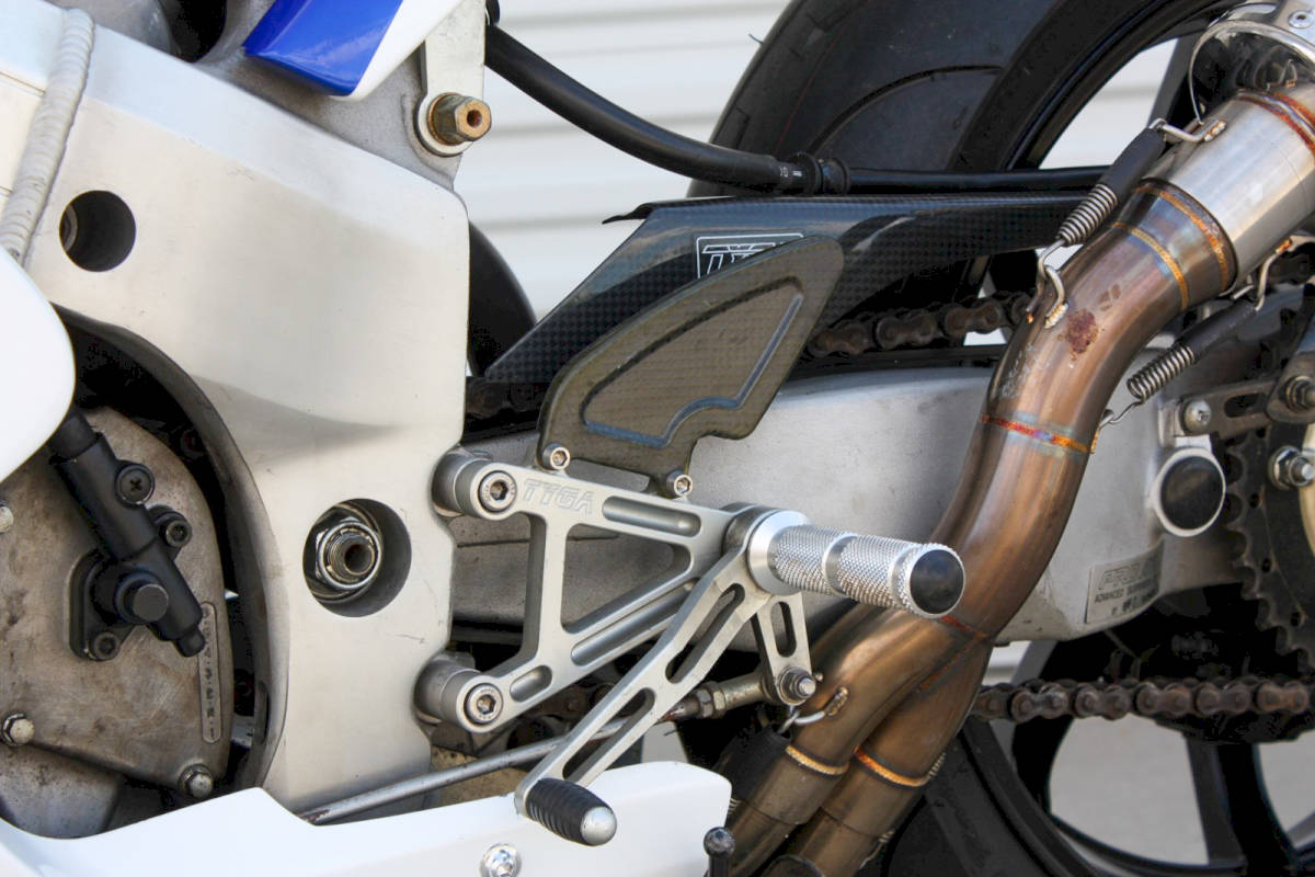 honda_rvf400_nc35_tyga_14