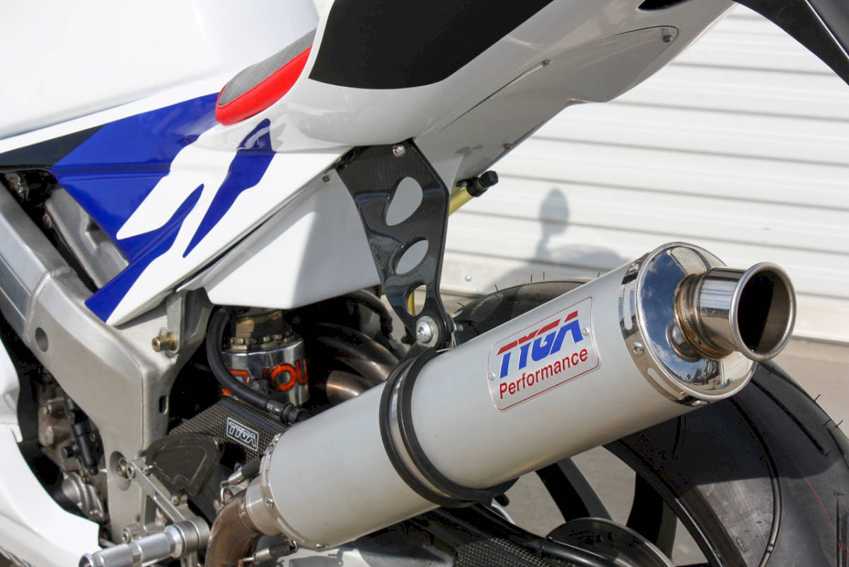 honda_rvf400_nc35_tyga_15