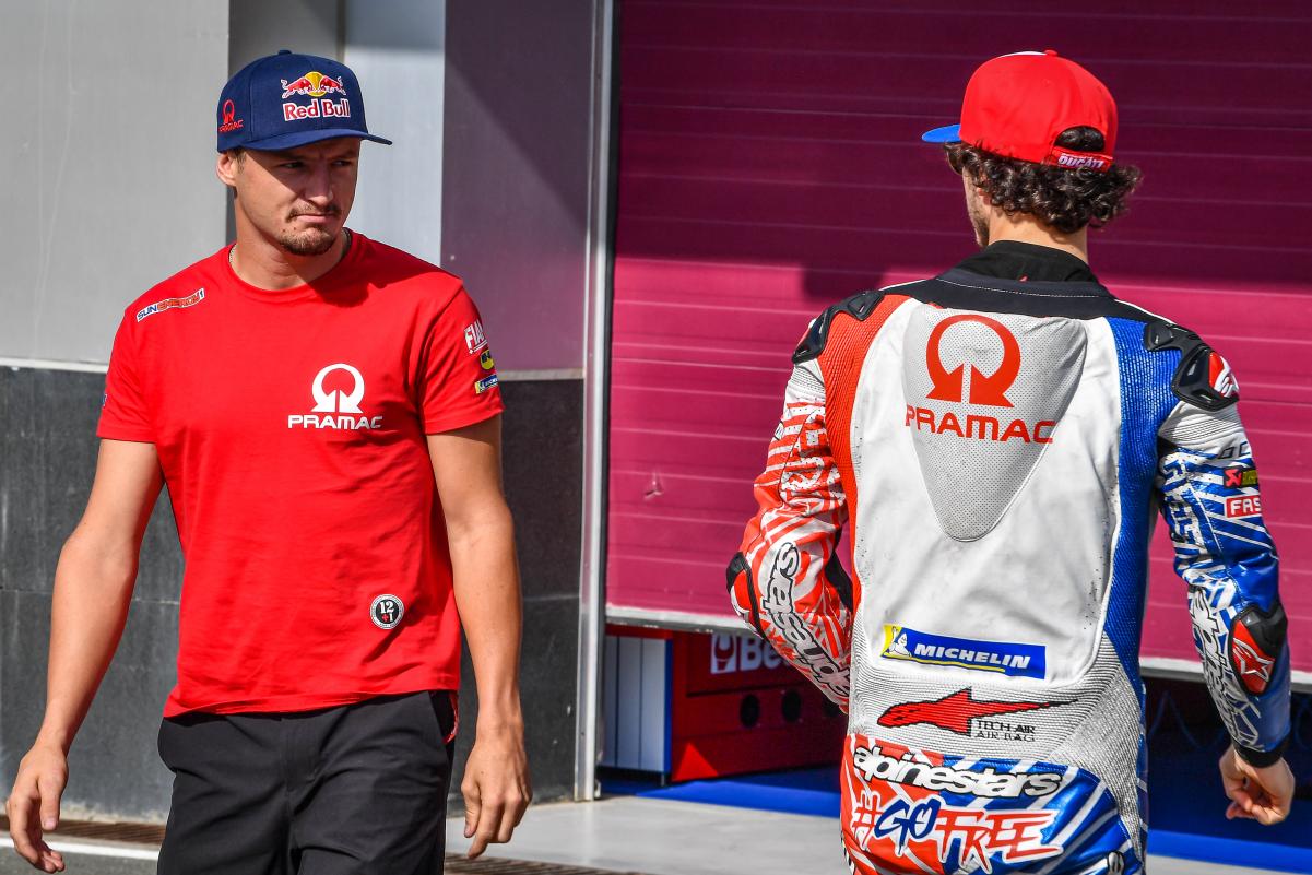 En el Pramac Ducati Miller comparte box con Bagnaia