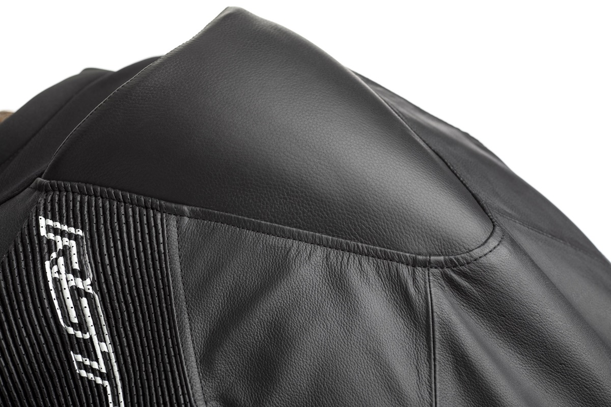 Colección monos de cuero RST 2020