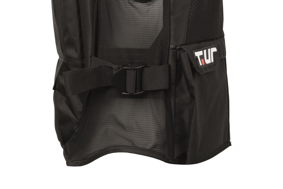 T.ur V-One