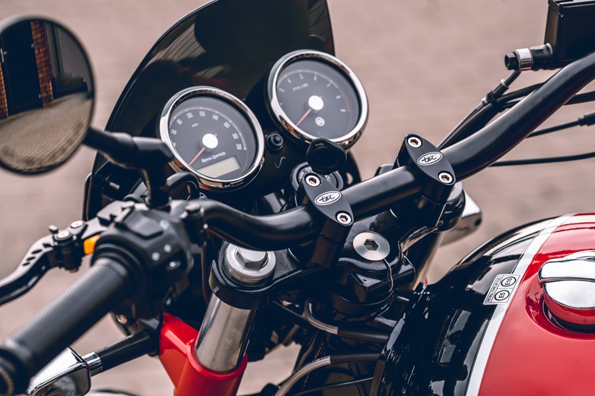 Royal Enfield Interceptor MCH Scramble