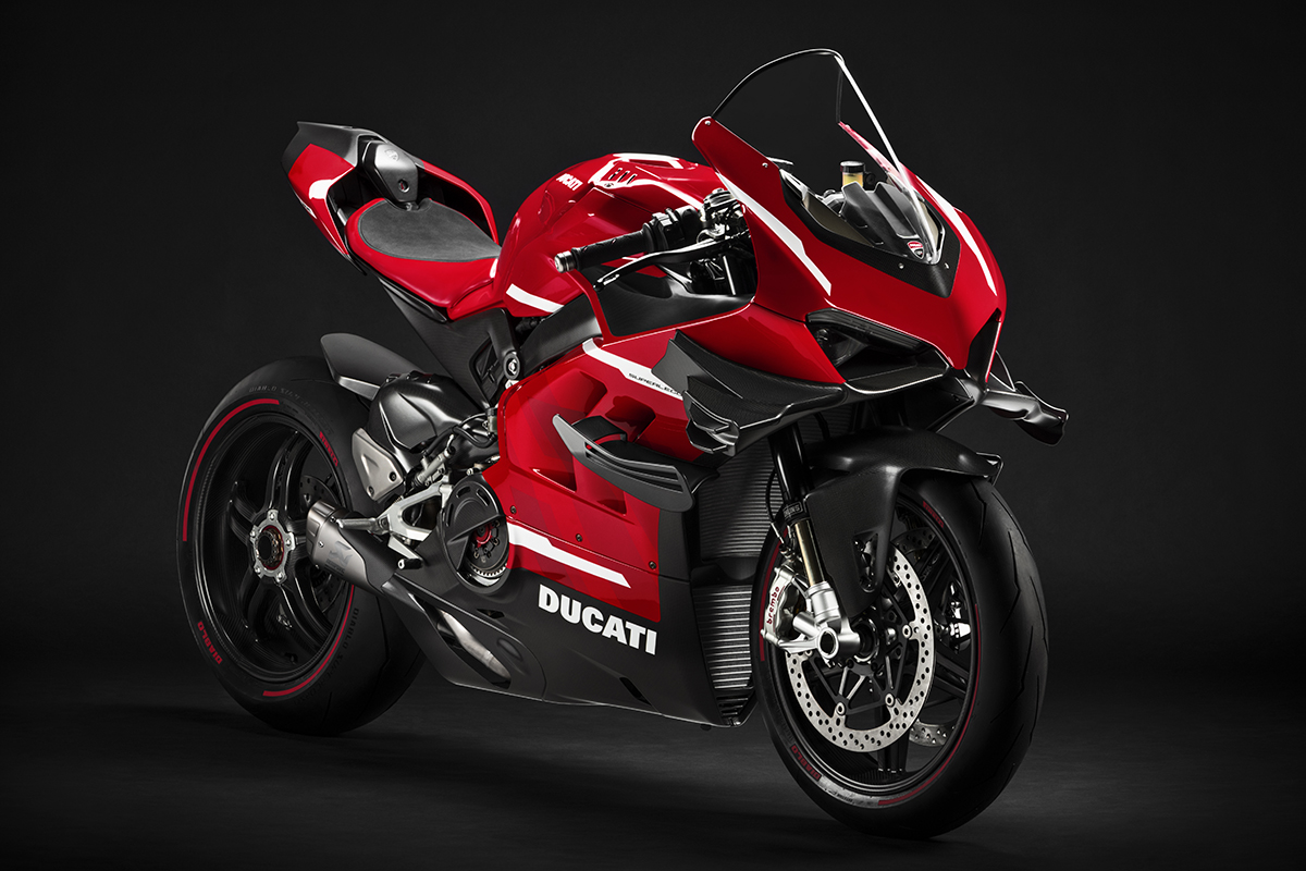 La nueva Ducati V4 Superleggera cuenta con mucho carbono