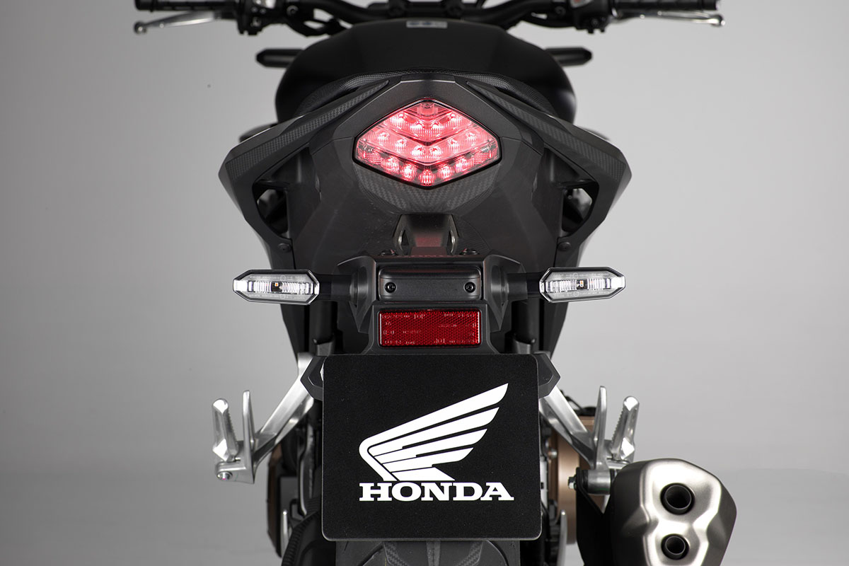 Faro trasero de la Honda CB500F