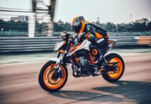 KTM 890 Duke R