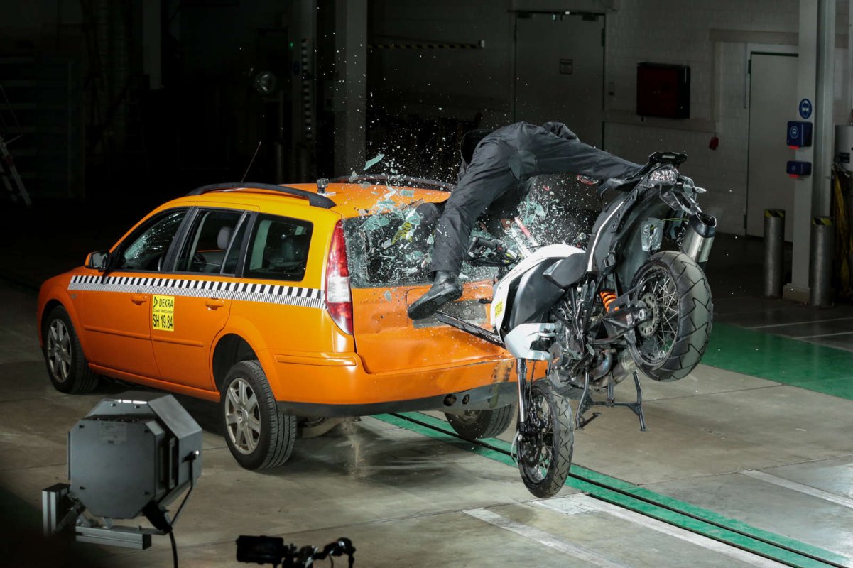 Crash test Bosch