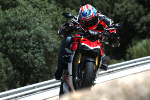 La Ducati Streetfighter V4 S cuesta 25.490 €
