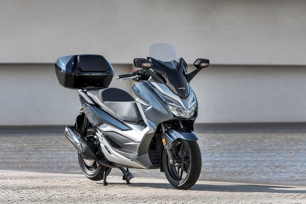 honda_forza_300_06