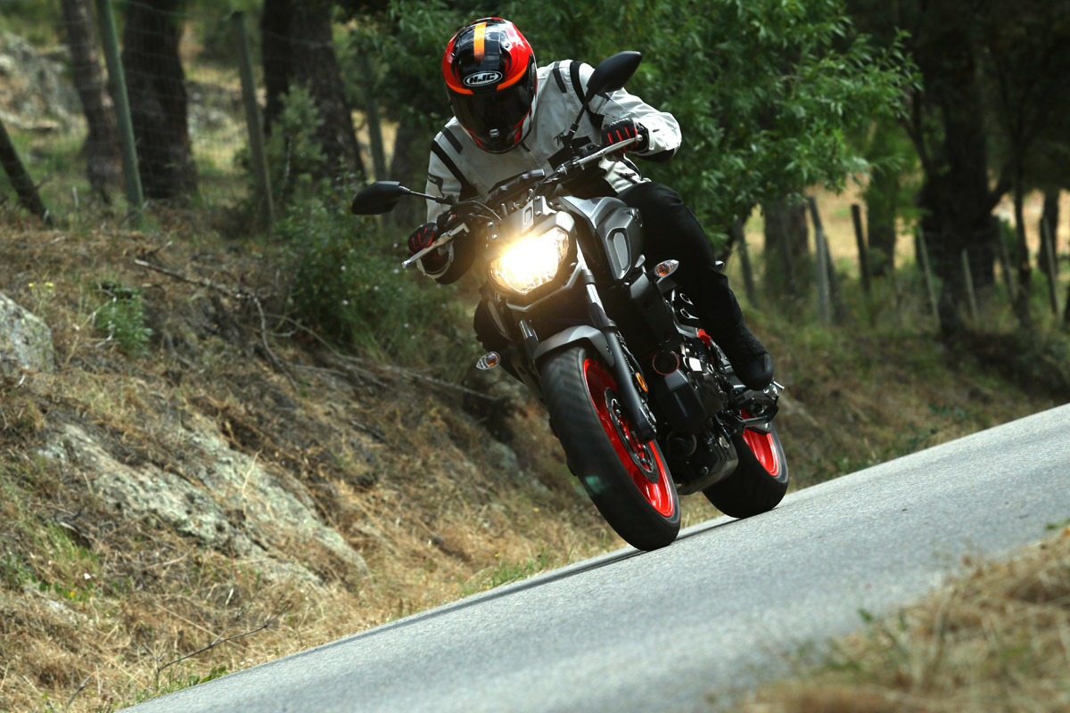 yamaha_mt07_2020_09