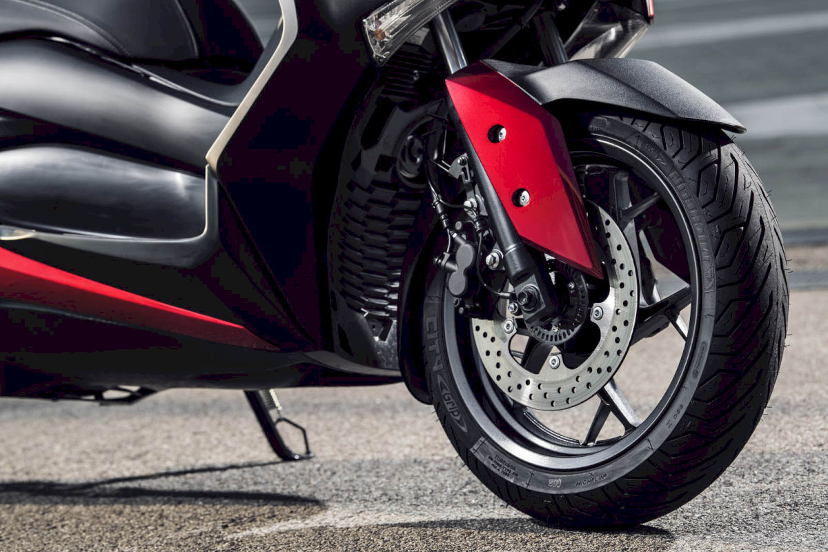 yamaha_xmax_125_24