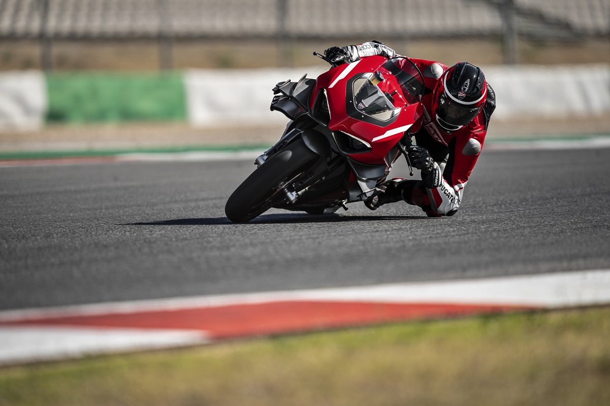 Pirelli Diablo Supercorsa SP para la Superleggera