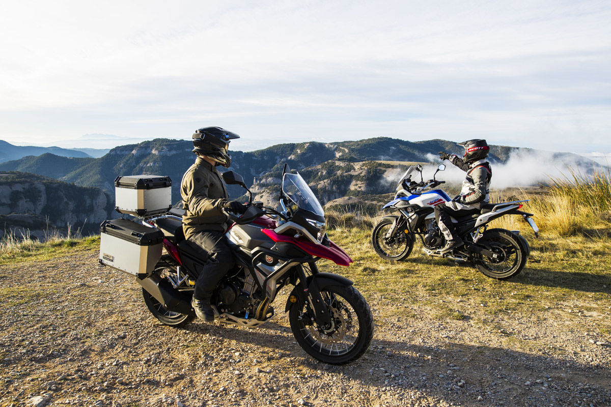 La Macbor Montana XR5 500 cuenta con iluminación full-LED
