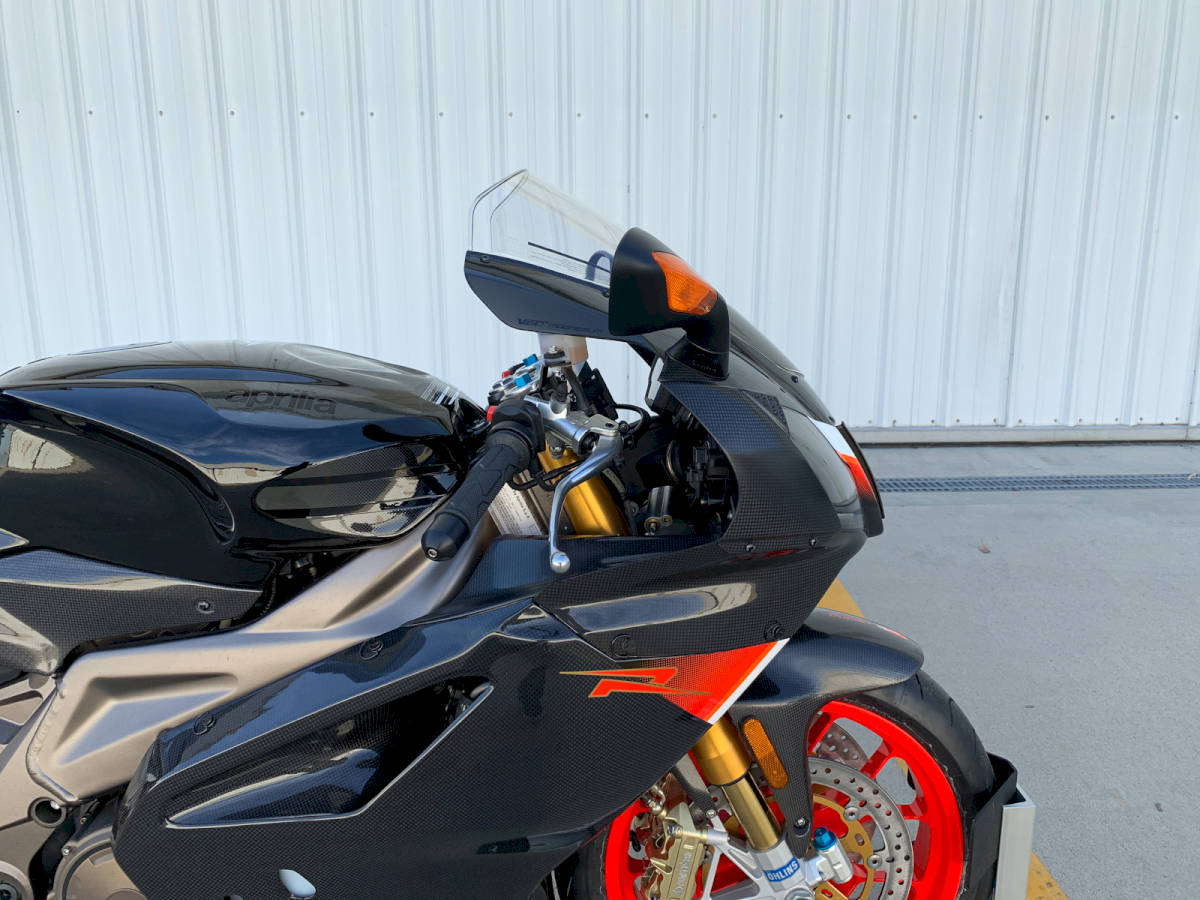 aprilia_rsv1000r_nera_-_26