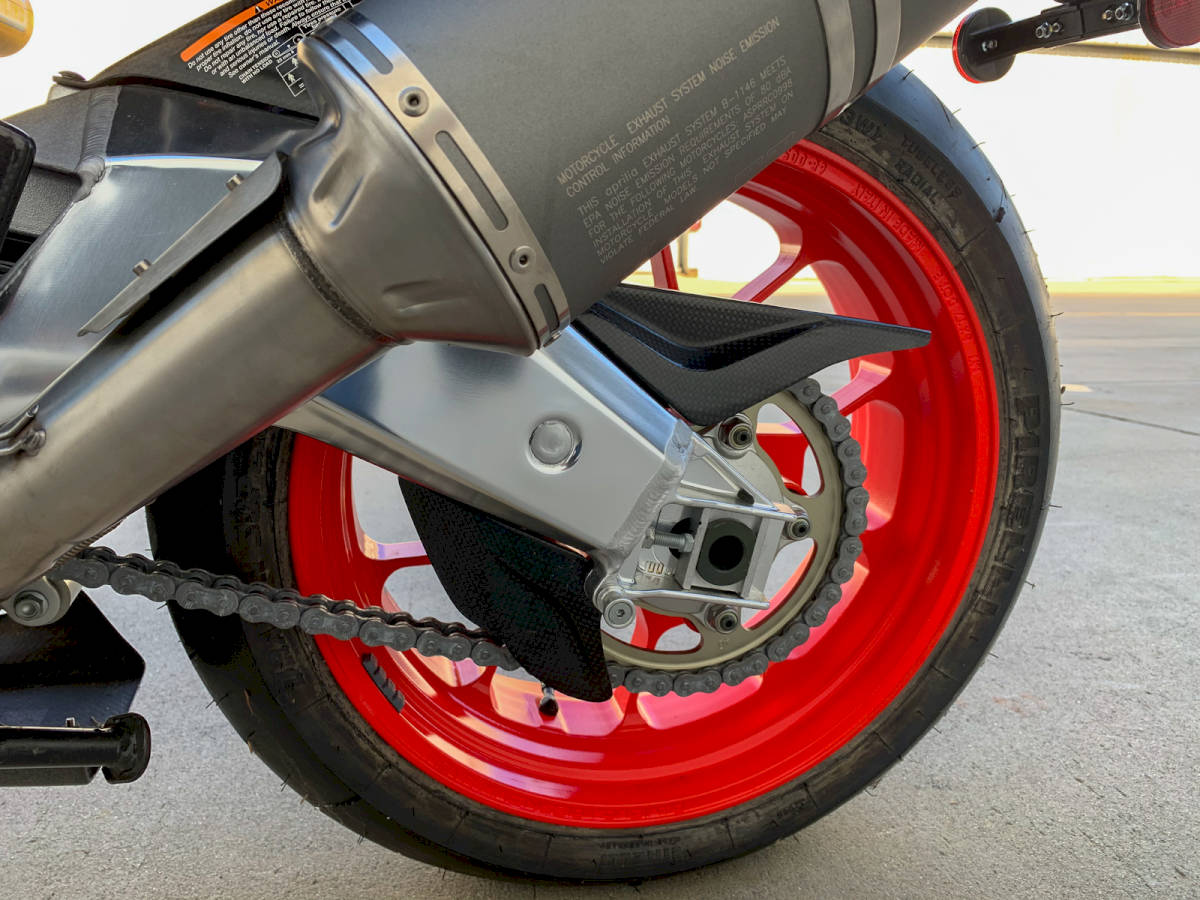 aprilia_rsv1000r_nera_-_28