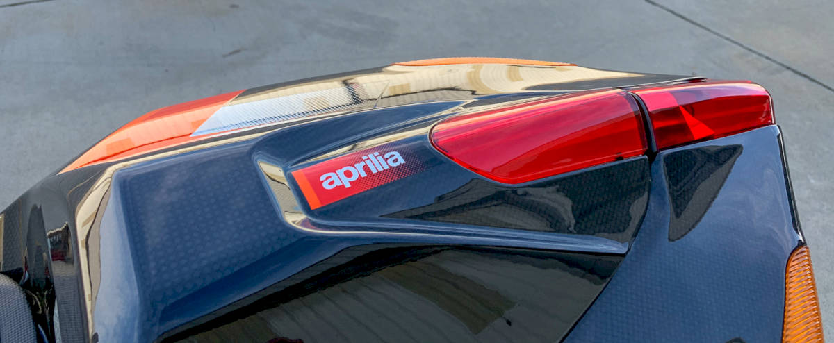 aprilia_rsv1000r_nera_-_30