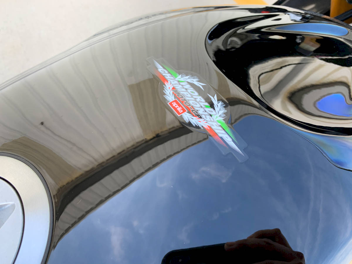 aprilia_rsv1000r_nera_-_5