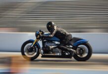 BMW R18 Dragster