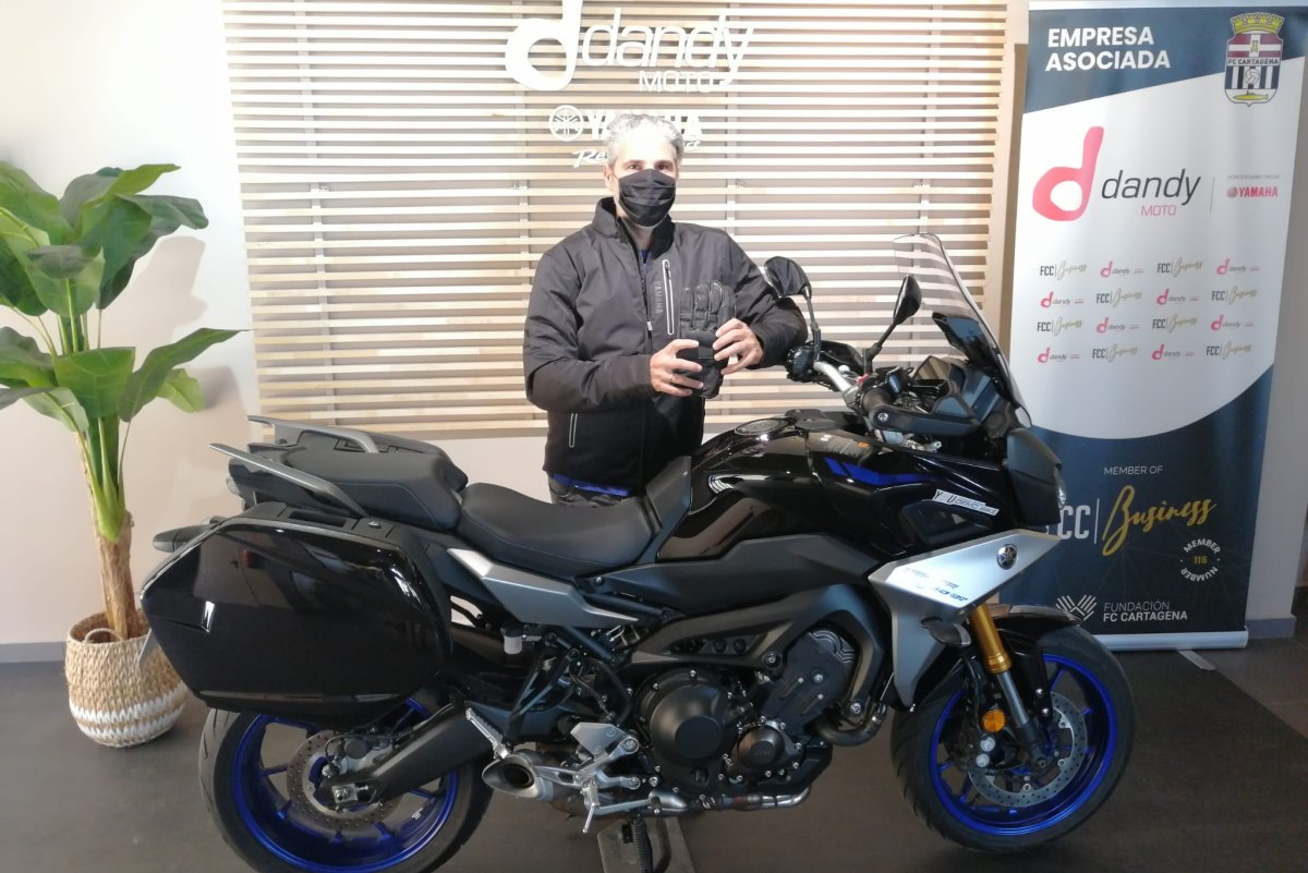 Recogida de la Yamaha Tracer 900 GT en Dandy Motos (Murcia)