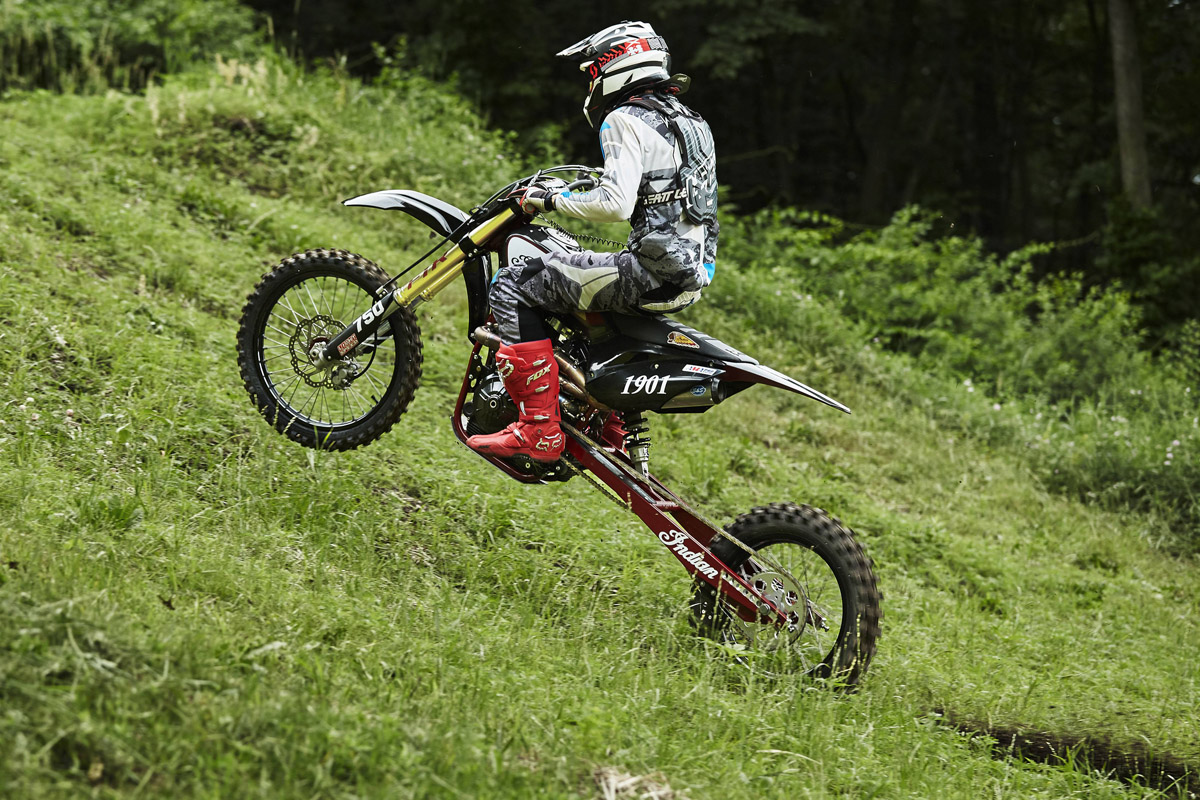 Indian FTR750 HillClimb en acción