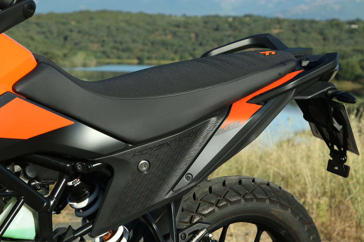 Asiento opcional Rally en nuestra KTM 390 Adventure