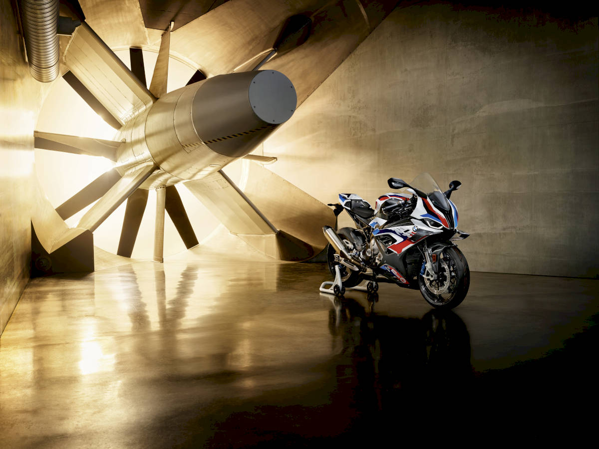 bmw_m1000rr_14