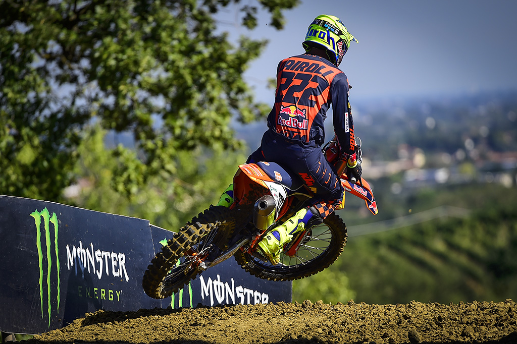 Cairoli es segundo de la general, pero con 60 puntos de desventaja
