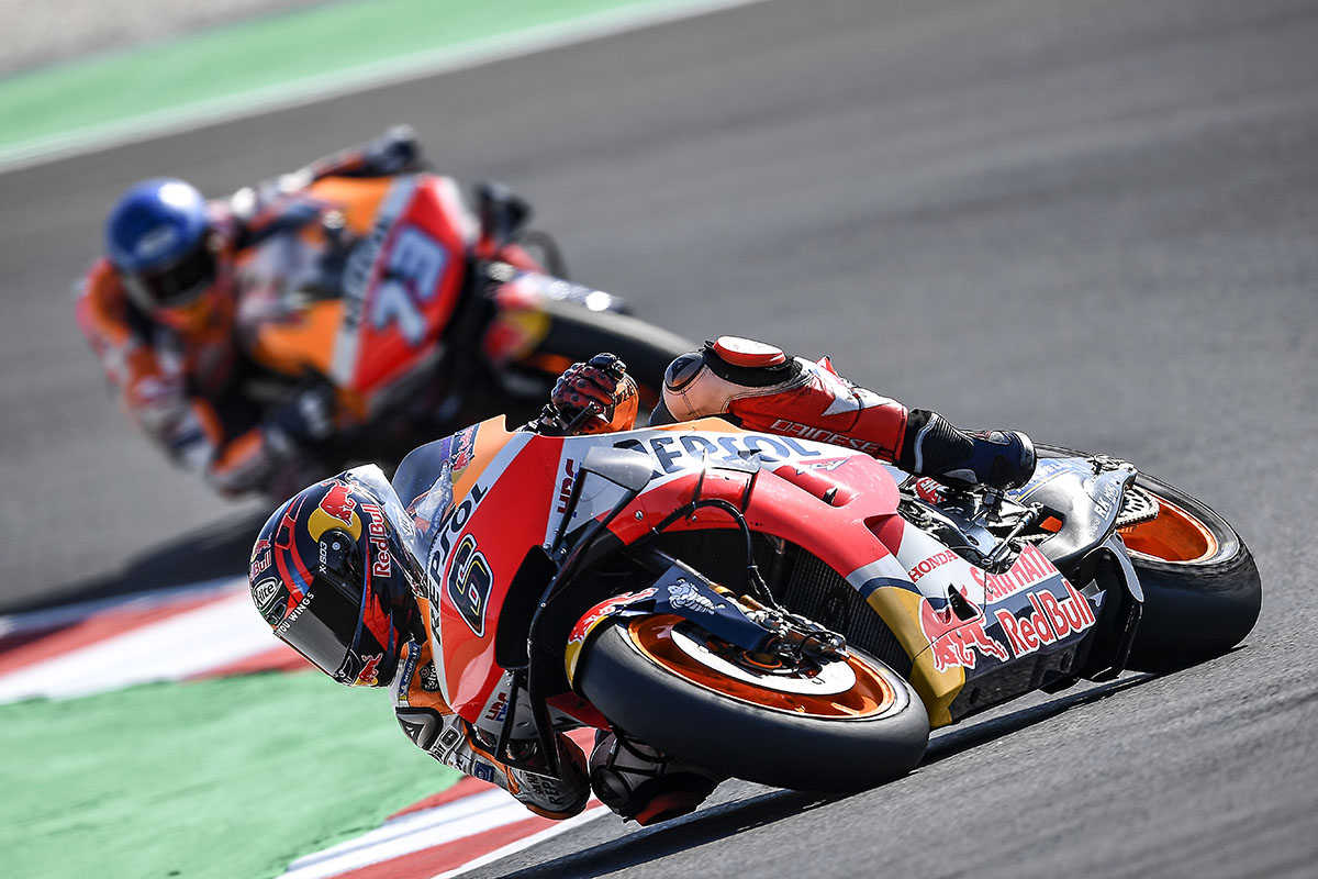 Stefan comparte box con Álex Márquez