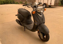 También encontramos algún scooter clásico