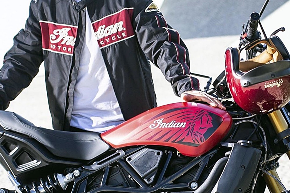 Indian FTR 1200 Ruby Smoke