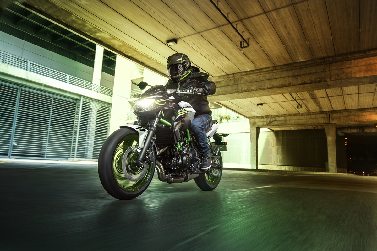 Kawasaki Z650 2021
