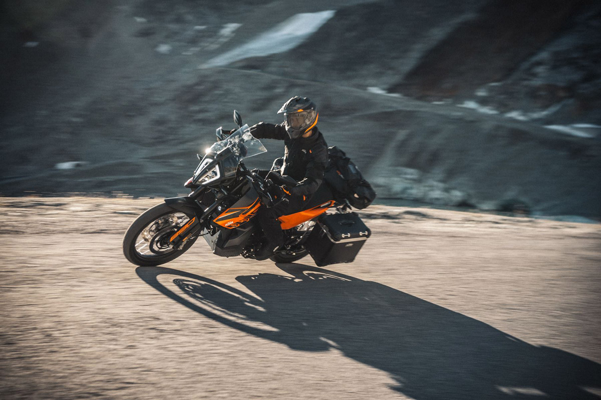 ktm_890_adventure_2021_03