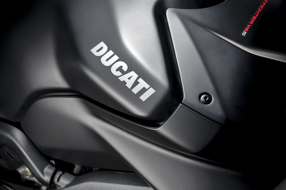 Ducati Streetfighter V4 2021