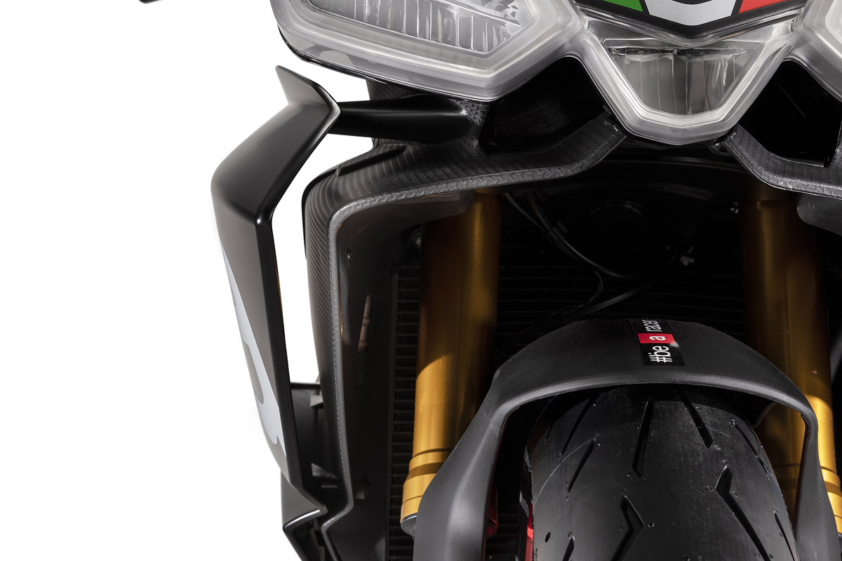 Carrocería aerodinámica y alerones integrados en la Aprilia RS 660
