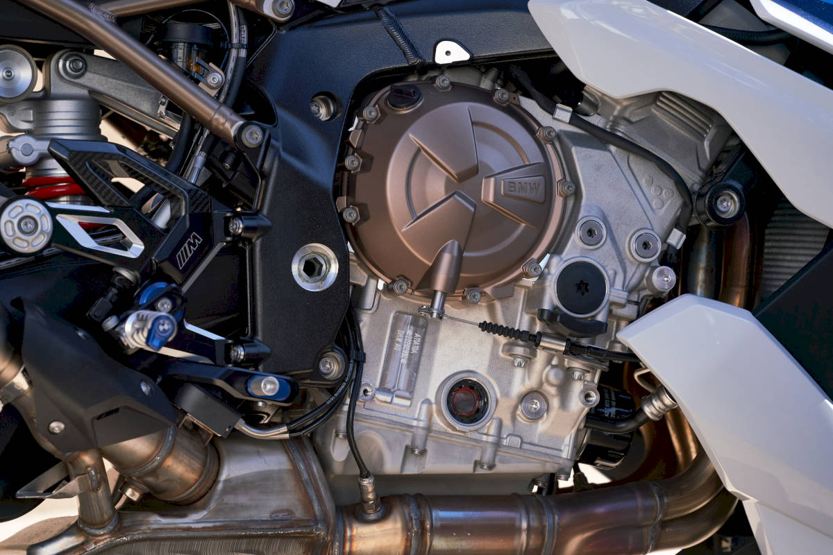 bmw_s1000r_2021_12