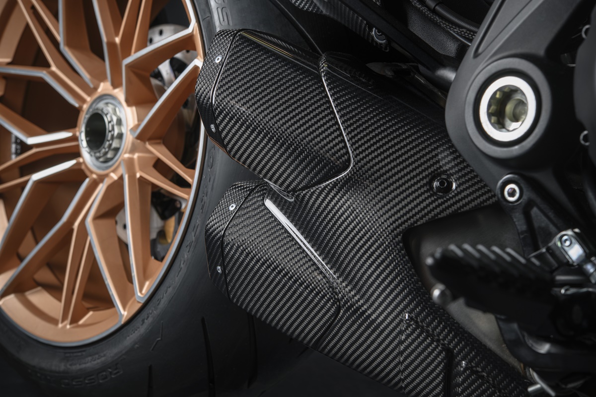 Ducati Diavel 1260 Lamborghini 2021