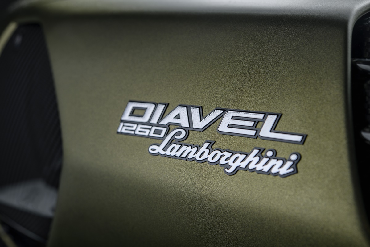 Ducati Diavel 1260 Lamborghini 2021